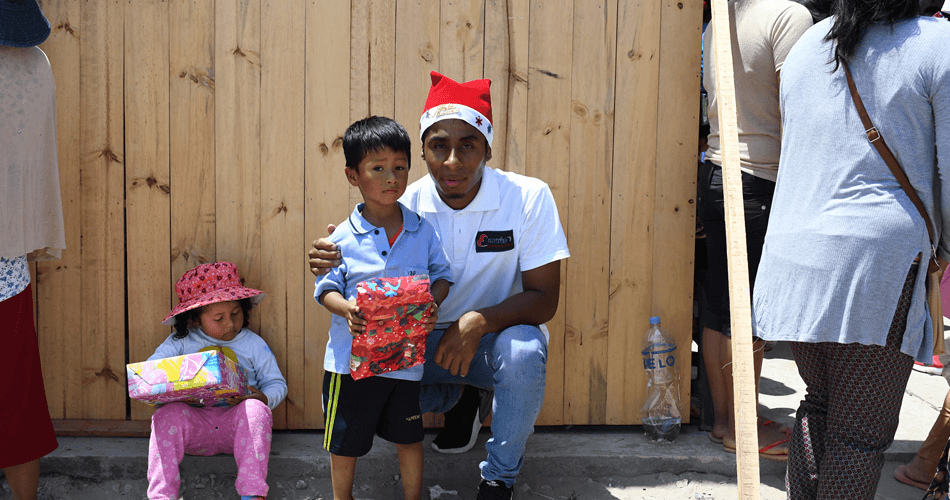 Emaus villa el salvador Navidad en ICA