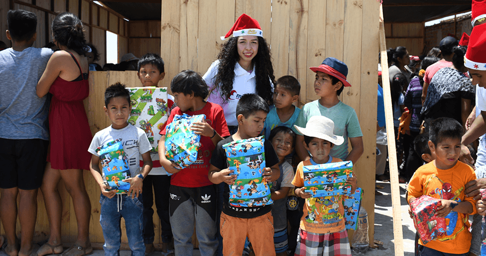Emaus villa el salvador Navidad en ICA