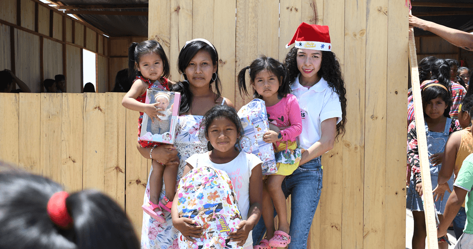 Emaus villa el salvador Navidad en ICA