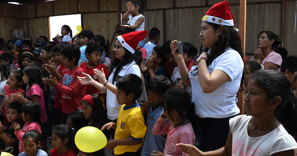 Emaus villa el salvador Navidad en ICA